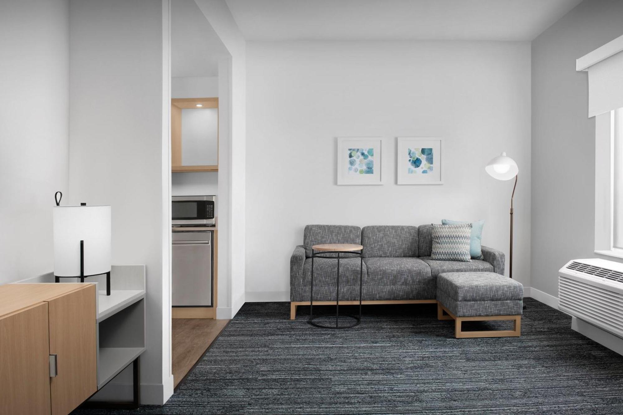 Towneplace Suites Jacksonville Airport Экстерьер фото